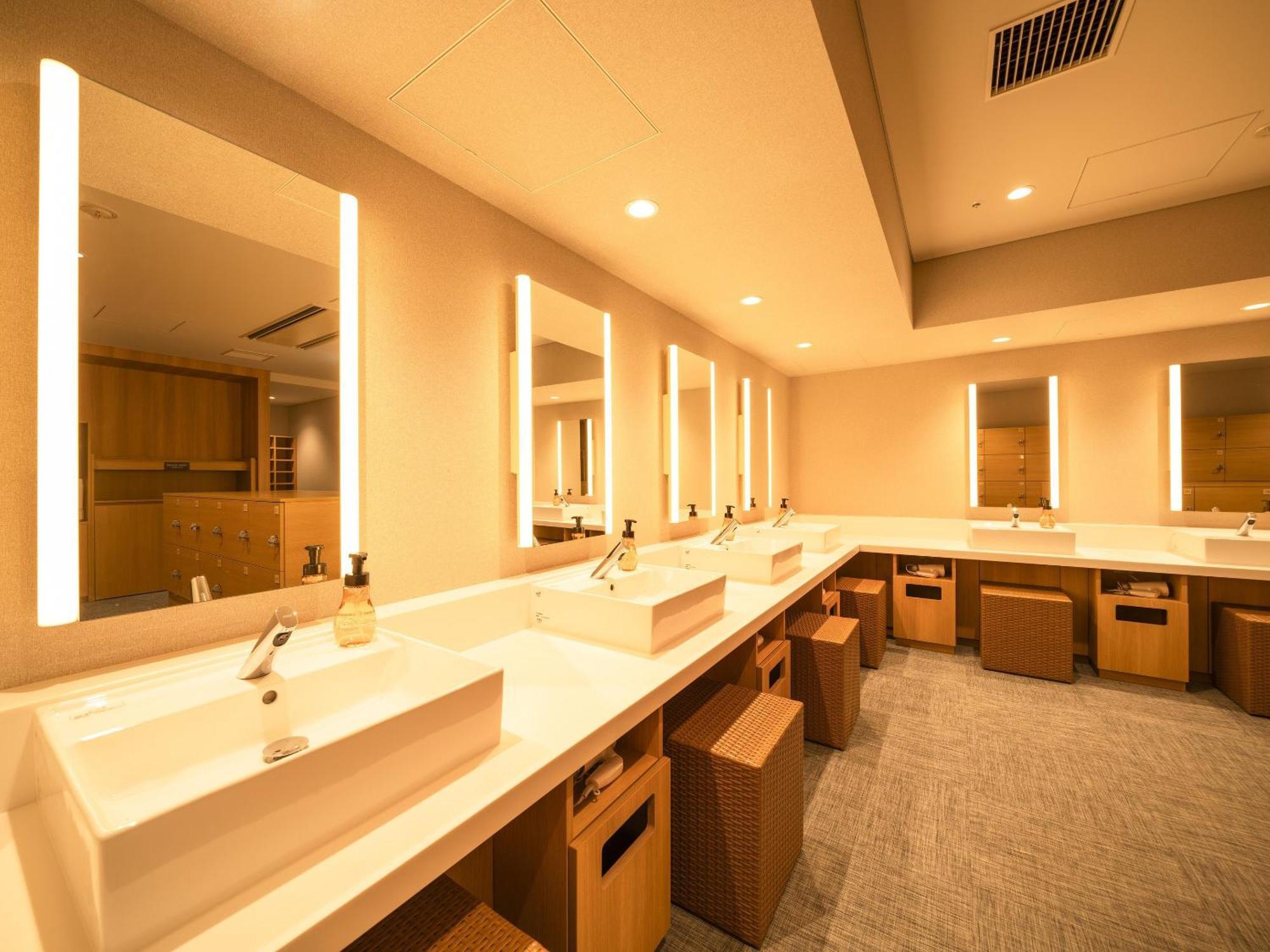 Hotel Emion Sapporo Exteriör bild